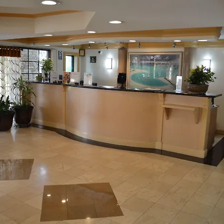 Americas Best Value Inn Fort Myers-3